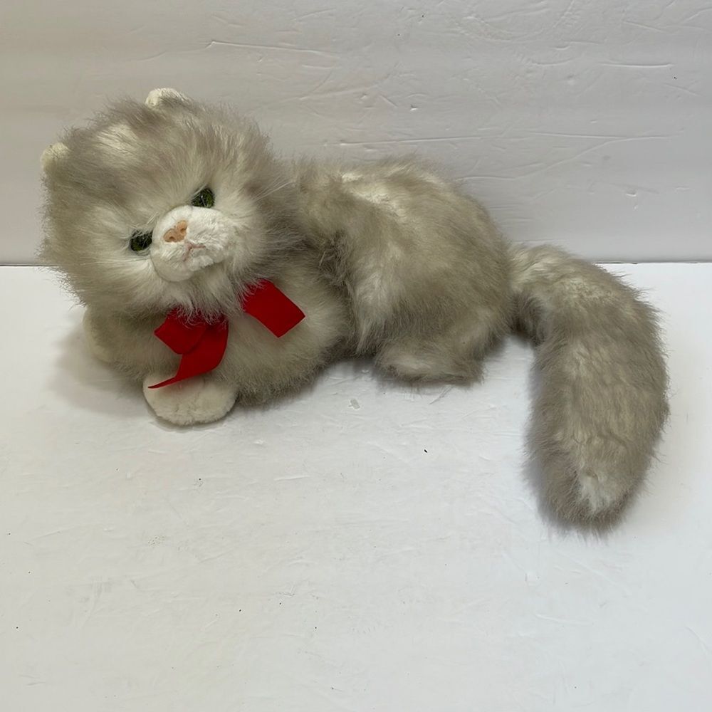 VINTAGE RUSS NIKKI GRAY PLUSH CAT WITH GREEN EYES